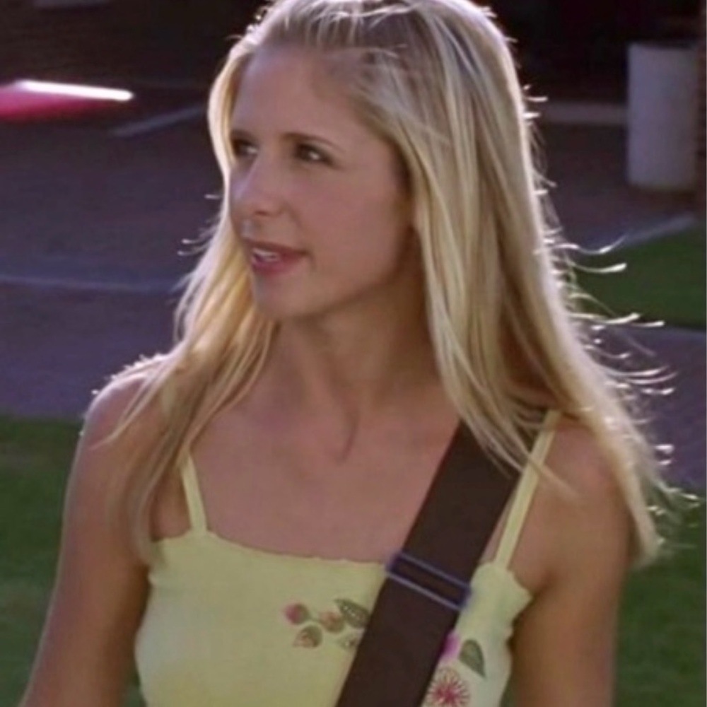 🎉SOLD🎉 Rare cami ASO on Buffy in BTVS